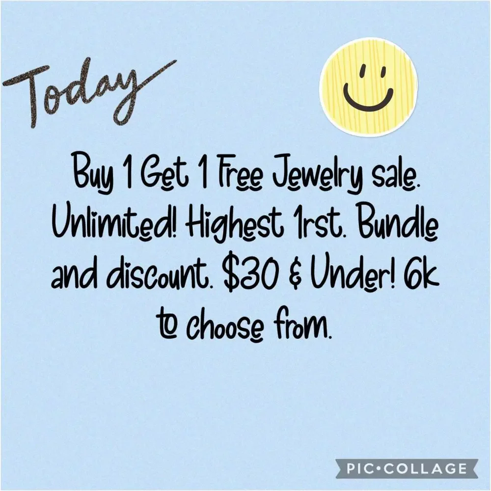 BOGO FREE CHRISTMAS BEADED 1980s handmade brooch pin - Picture 2 of 4